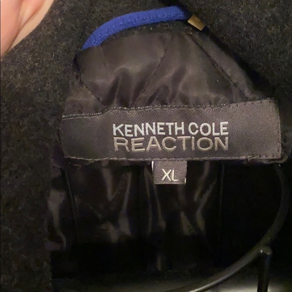 Men’s Kenneth Cole Peacoat - Picture 6 of 10